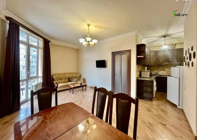 2 սենյականոց բնակարան նորակառույց շենքում Մարշալ Բաղրամյան պողոտայում, 60 ք.մ., բարձր առաստաղներ