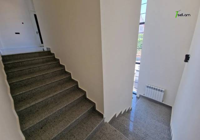 Երկու հարկանի քարե տուն, Նոյ թաղամաս Մալաթիա Սեբաստիայում, 770 քմ, 3+ սանհանգույց