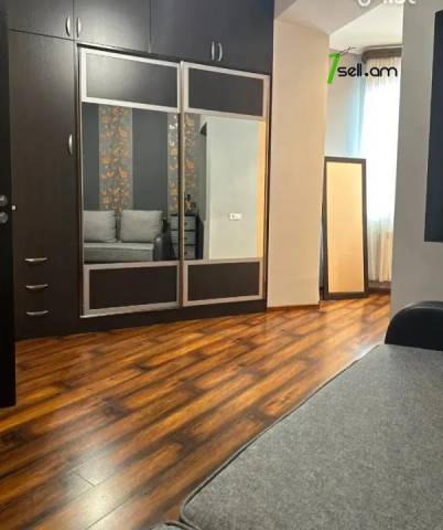 4 սենյականոց բնակարան Փավստոս Բուզանդի փողոցում, 110 ք.մ., նախավերջին հարկ, 2 սանհանգույց