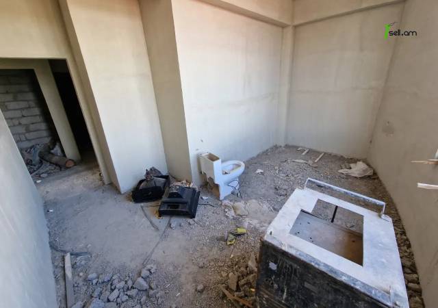 3 սենյականոց բնակարան նորակառույց շենքում, Դավթաշենի 3-րդ զանգված, 75 ք.մ., 2 սանհանգույց