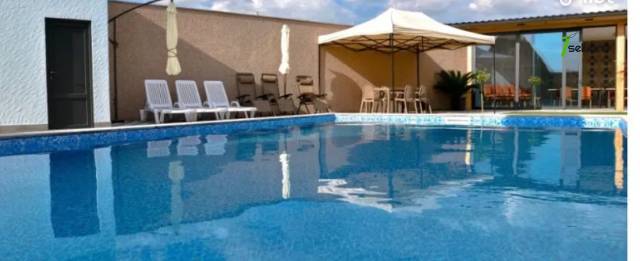 Բազմաֆունկցիոնալ գույք 3-րդ փողոցում Ակունքում, 160 քմ