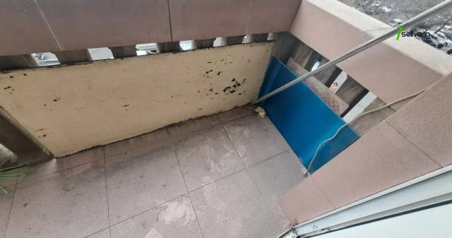 3 սենյականոց բնակարան Խորենացու փողոցում, 90 ք.մ., 3/5 հարկ, կապիտալ վերանորոգված, քարե շենք