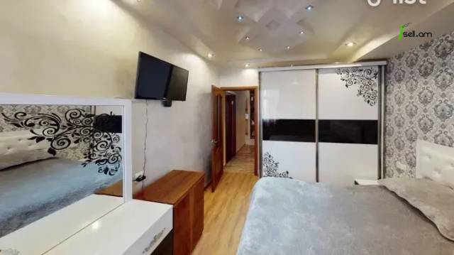 4 սենյականոց բնակարան Աշխաբադի փողոցում, 108 ք.մ., մի քանի պատշգամբ, կապիտալ վերանորոգված