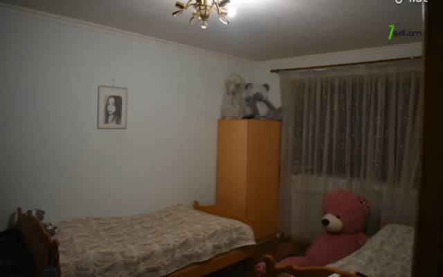 4 սենյականոց բնակարան Ռուբինյանց փողոցում, 80 քմ, 2/4 հարկ, 2 սանհանգույց, եվրովերանորոգված