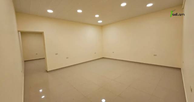 Գրասենյակային տարածք Այգեստանի 10րդ փողոցում կենտրոնում, 220 ք.մ.