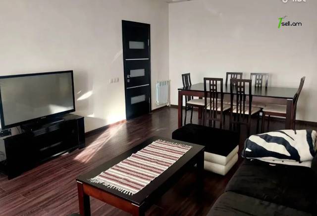 2 սենյականոց բնակարան, Քուչակ թաղամաս, 67 քմ, 6/9 հարկ, եվրովերանորոգված