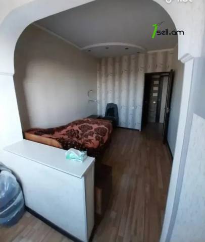 3 սենյականոց բնակարան Զաքարիա Քանաքեռցու փողոցում, 79 ք.մ., 3/9 հարկ, կապիտալ վերանորոգված