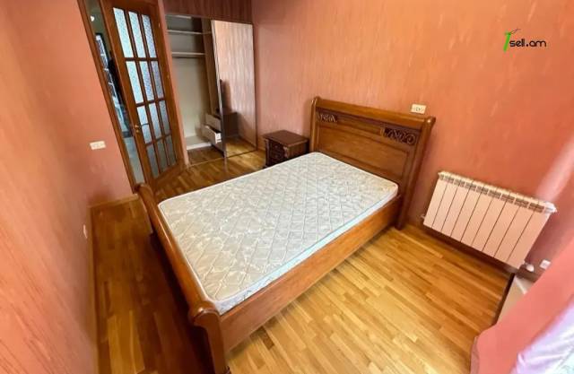 4 սենյականոց բնակարան նորակառույց շենքում, Zaqyan Street, 180 քմ, 3+ սանհանգույց, մի քանի պատշգամբ