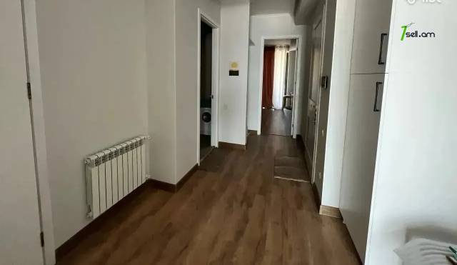 3 սենյականոց բնակարան նորակառույց շենքում Ռուբեն Սևակի փողոցում, 84 ք.մ., 5/7 հարկ, 2 սանհանգույց