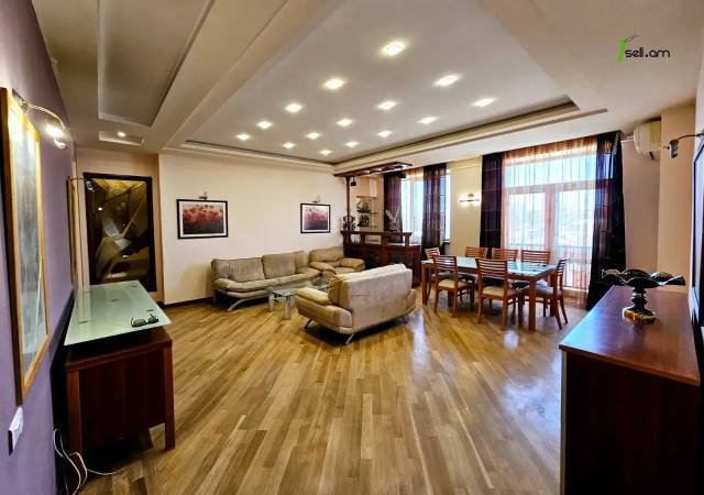 4 սենյականոց բնակարան նորակառույց շենքում Սարմենի փողոցում, 150 ք.մ., 2 սանհանգույց