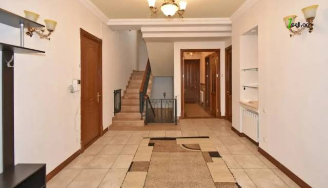 Երեք հարկանի քարե տուն, Նոյ թաղամաս Մալաթիա Սեբաստիայում, 430 քմ, 2 սանհանգույց