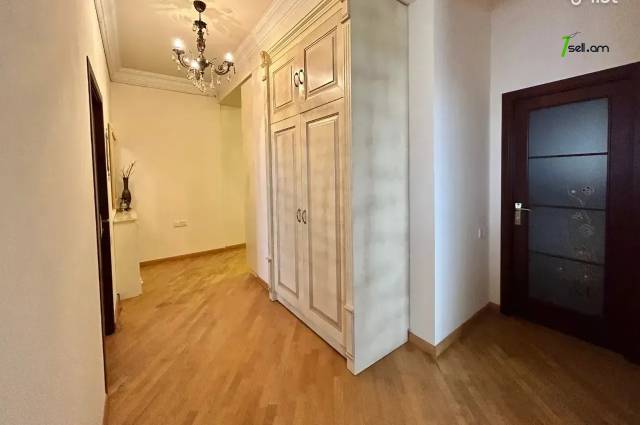 3 սենյականոց բնակարան նորակառույց շենքում Մարո Մարգարյան փողոցում, 92 ք.մ., 10/12 հարկ