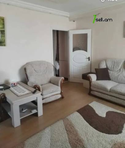 2 սենյականոց բնակարան Զորավար Անդրանիկի փողոցում, 54 ք.մ., նախավերջին հարկ, բարձր առաստաղներ