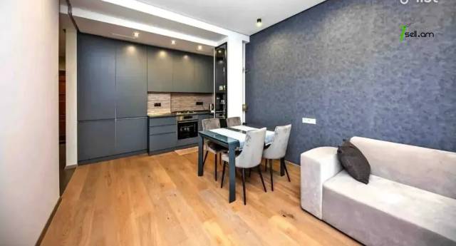 2 սենյականոց բնակարան նորակառույց շենքում Դավիթ Անհաղթի փողոցում, 61 ք.մ., 13/15 հարկ