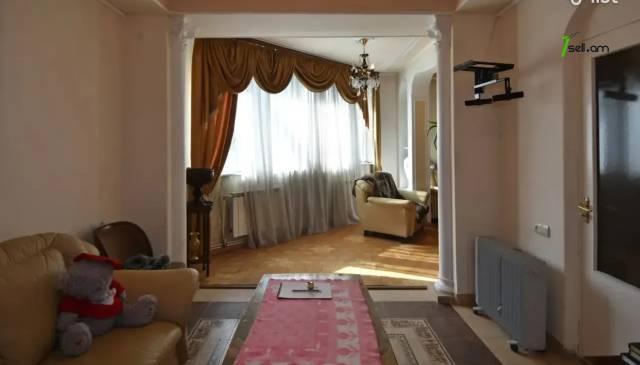 4 սենյականոց բնակարան Ավետ Ավետիսյան փողոցում, 170 քմ, 1/4 հարկ, 2 սանհանգույց