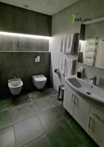 3 սենյականոց բնակարան նորակառույց շենքում Հյուսիսային պողոտայում, 120 ք.մ., 8/12 հարկ, 2 սանհանգույց