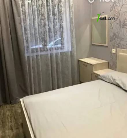 2 սենյականոց բնակարան Մխիթար Հերացի փողոցում, 42 ք.մ., 1/7 հարկ, կապիտալ վերանորոգված, քարե շենք