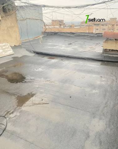 3 սենյականոց բնակարան Առնո Բաբաջանյան փողոցում, 75 ք.մ., մի քանի պատշգամբ, մասնակի վերանորոգում