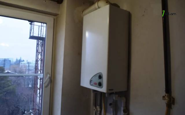 3 սենյականոց բնակարան Ղանդիլյանի փողոցում, 72 ք.մ., եվրովերանորոգված