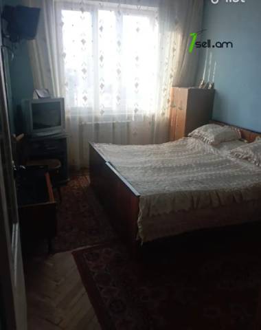 3 սենյականոց բնակարան Ակսել Բակունցի փողոցում, 79 քմ, 7/9 հարկ, կոսմետիկ վերանորոգում