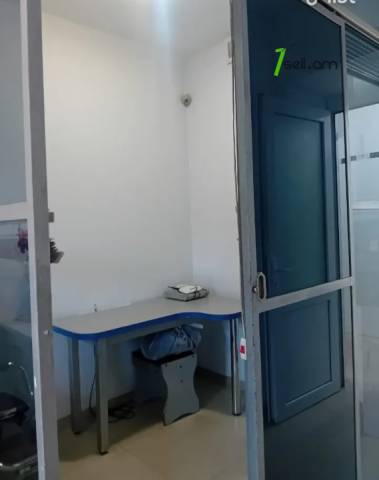 Բազմաֆունկցիոնալ գույք Նաիրի Զարյան փողոցում Արաբկիրում, 70 քմ