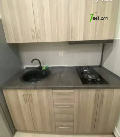 2 սենյականոց բնակարան Վիլնյուսի փողոցում, 32 ք.մ., 1/9 հարկ, եվրովերանորոգված