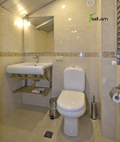 5 սենյականոց բնակարան Տերյան փողոցում, 125 ք.մ., 2 սանհանգույց, դիզայներական ոճով վերանորոգված