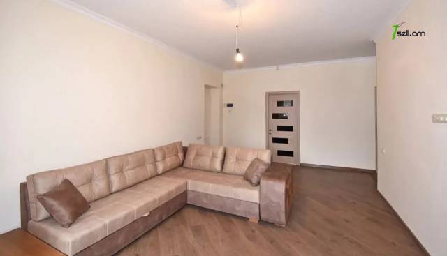 3 սենյականոց բնակարան Կոմիտասի պողոտայում, 90 ք.մ., բարձր առաստաղներ, 3/5 հարկ, կապիտալ վերանորոգված