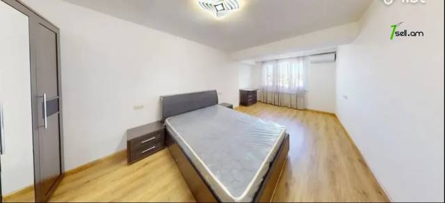 4 սենյականոց բնակարան Սարմենի փողոցում, 122 ք.մ., 2 սանհանգույց, 10/16 հարկ, կապիտալ վերանորոգված