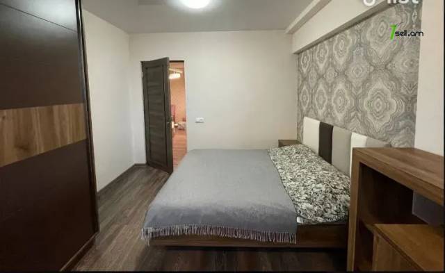 2 սենյականոց բնակարան Ռուբինյանց փողոցում, 60 ք.մ., 7/13 հարկ, կապիտալ վերանորոգված