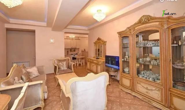 4 սենյականոց բնակարան նորակառույց շենքում Մեսրոպ Մաշտոցի պողոտայում, 102 քմ, 3/14 հարկ