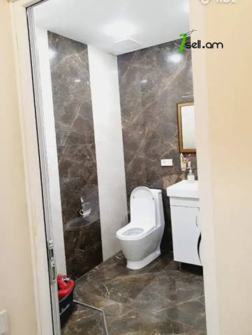 4 սենյականոց բնակարան նորակառույց շենքում, Ծիծեռնակաբերդի խճուղի, 105 ք.մ., 2 սանհանգույց