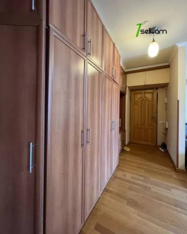 2 սենյականոց բնակարան Մոսկովյան փողոցում, 71 ք.մ., 6/9 հարկ, եվրովերանորոգված