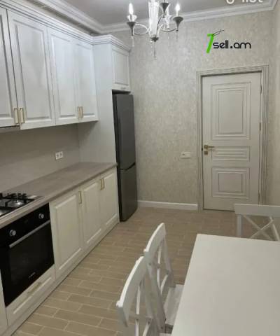 3 սենյականոց բնակարան նորակառույց շենքում Արղության փողոցում, 96 քմ, բարձր առաստաղներ