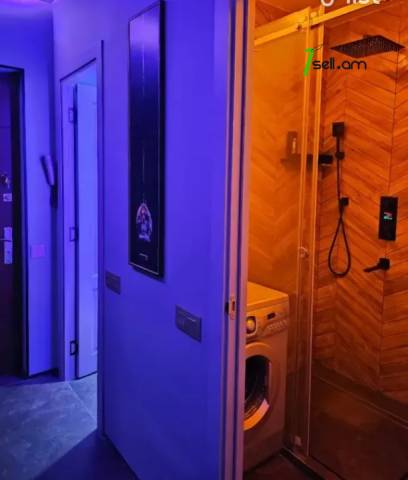 2 սենյականոց բնակարան Վիկտոր Համբարձումյանի փողոցում, 62 ք.մ., նախավերջին հարկ