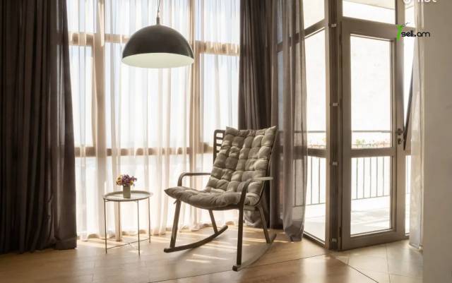 4 սենյականոց բնակարան նորակառույց շենքում Վերին Անտառային փողոցում, 122 ք.մ., 8/10 հարկ