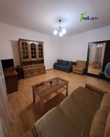 1 սենյականոց բնակարան Սարյանի փողոցում, 40 ք.մ., 3/5 հարկ, կապիտալ վերանորոգված, քարե շենք