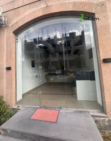 Բազմաֆունկցիոնալ գույք Նվեր Սաֆարյան փողոցում Նոր Նորքում, 35 քմ