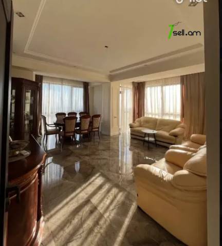 3 սենյականոց բնակարան նորակառույց շենքում Կարապետ Ուլնեցու փողոցում, 105 ք.մ., 9/16 հարկ