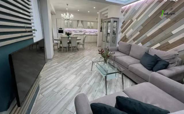 4 սենյականոց բնակարան նորակառույց շենքում Ադոնցի փողոցում, 120 քմ, 2/8 հարկ, 2 սանհանգույց