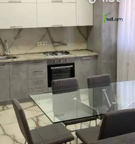 3 սենյականոց բնակարան նորակառույց շենքում Ավետիս Ահարոնյանի փողոցում, 102 ք.մ., 2 սանհանգույց
