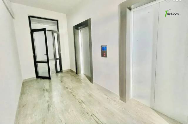 4 սենյականոց բնակարան նորակառույց շենքում Պարույր Սևակի փողոցում, 125 քմ, 9/16 հարկ, 2 սանհանգույց