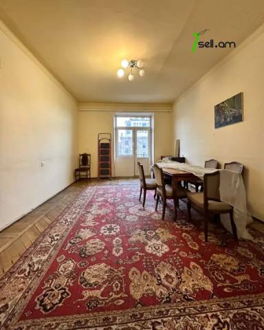 4 սենյականոց բնակարան Կոմիտասի պողոտայում, 97 ք.մ., նախավերջին հարկ, կոսմետիկ վերանորոգում