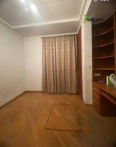 4 սենյականոց բնակարան Լվովյան փողոցում, 130 քմ, 1/5 հարկ, կոսմետիկ վերանորոգում, քարե շենք