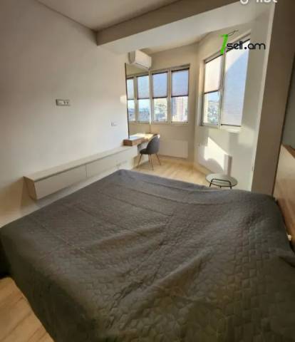 2 սենյականոց բնակարան նորակառույց շենքում Ալեք Մանուկյան փողոցում, 47 ք.մ., բարձր առաստաղներ