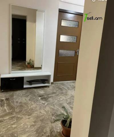 3 սենյականոց բնակարան, Աթոյան փողոցի նրբանցք, 80 ք.մ., 2/9 հարկ, կապիտալ վերանորոգված