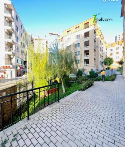 2 սենյականոց բնակարան նորակառույց շենքում Վերին Անտառային փողոցում, 84 քմ, 2/5 հարկ