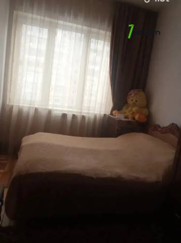 3 սենյականոց բնակարան, Դուրյան թաղամաս, 76 քմ, նախավերջին հարկ, եվրովերանորոգված