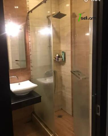 3 սենյականոց բնակարան նորակառույց շենքում Կոմիտասի պողոտայում, 70 ք.մ., 2/14 հարկ, բարձր առաստաղներ