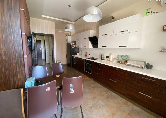 3 սենյականոց բնակարան նորակառույց շենքում Սասնա Ծռերի փողոցում, 92 քմ, 3/19 հարկ, 2 սանհանգույց